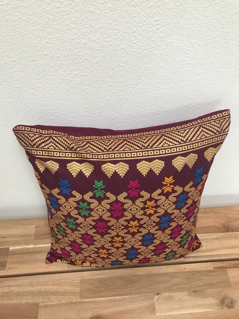 Burgundy pillow cheap covers